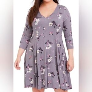 Torrid Gray Floral Women's Dress 00(10/12) NWT